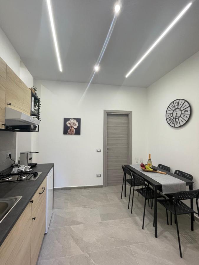 Appartamento Il Vicolo Di Paola Aeroporto di Catania Fontana Rossa Esterno foto